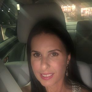 Meet your Posher, Cristiana